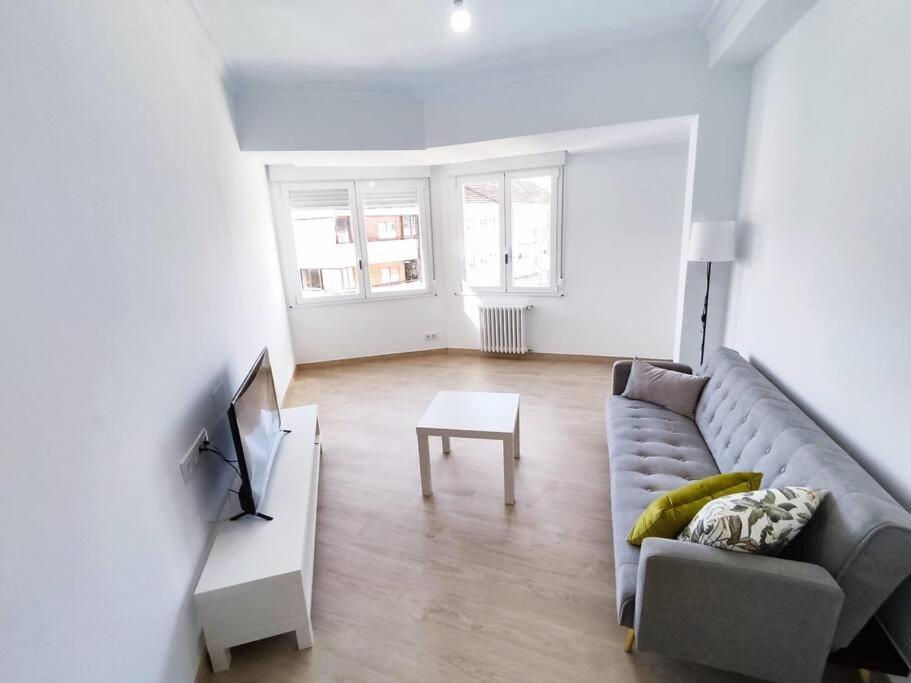 Marina Home Ourense Bagian luar foto