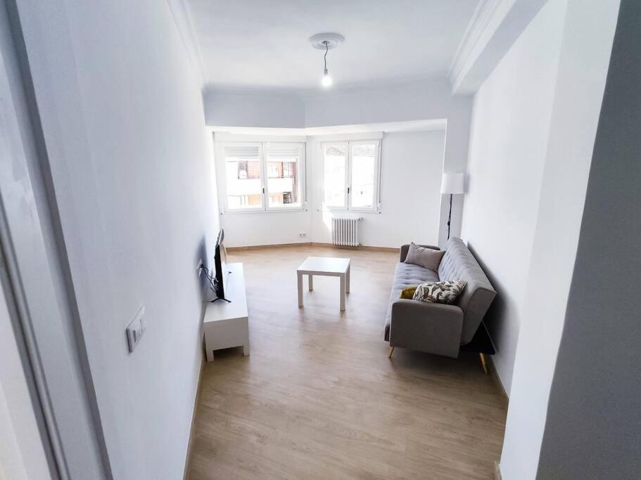 Marina Home Ourense Bagian luar foto